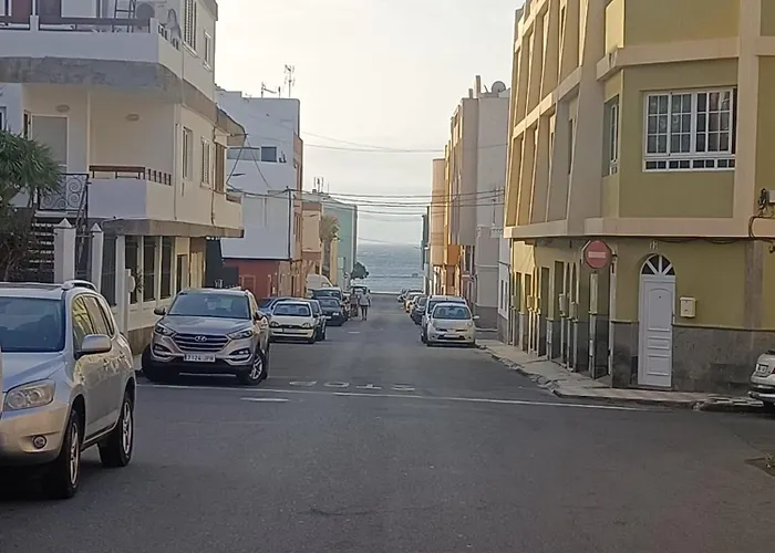 Brisa B アパート アグイメス