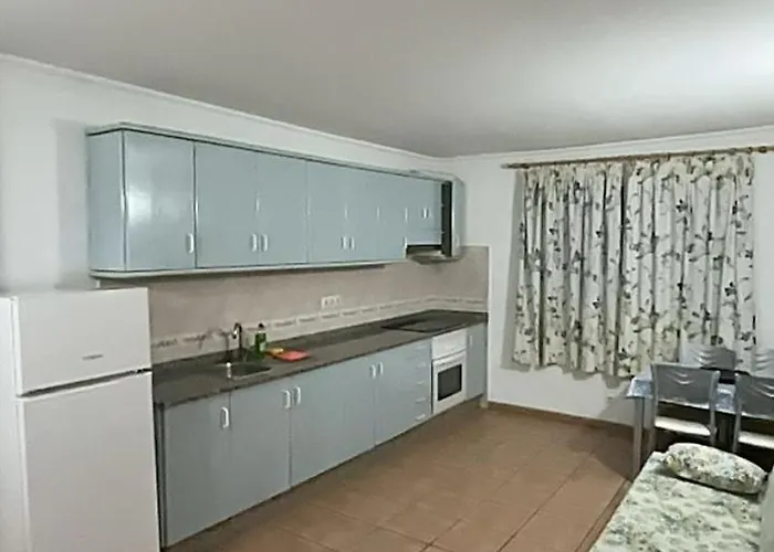 Brisa B アパート